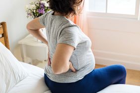 pregnant woman with back pain