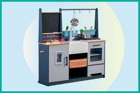 Best Play Kitchens For Aspiring Little Chefs