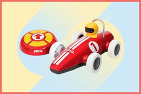  Brio 30388 R/C Race Car | Battery Operated Toy Remote Control Race Car